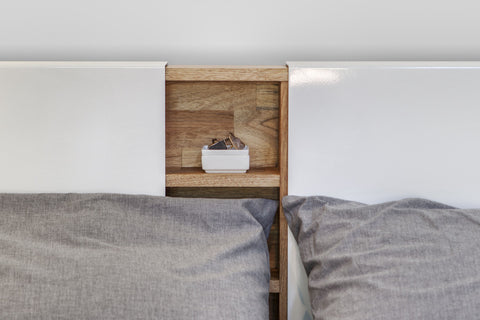 LAX platform bed