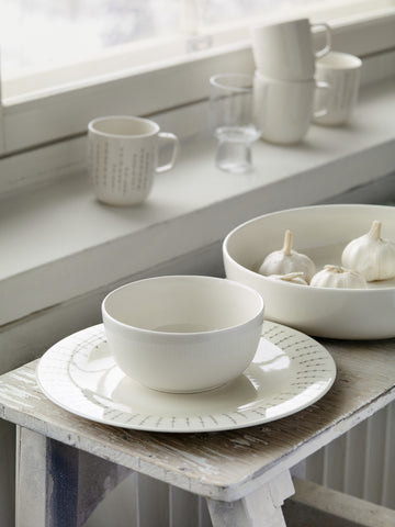 Sarjaton dinner plate - Metsa / white