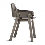 clutch leather chair
